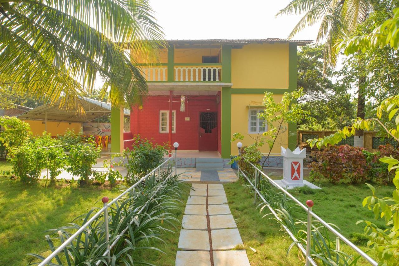 Prajakta Rest House Alībāg Esterno foto