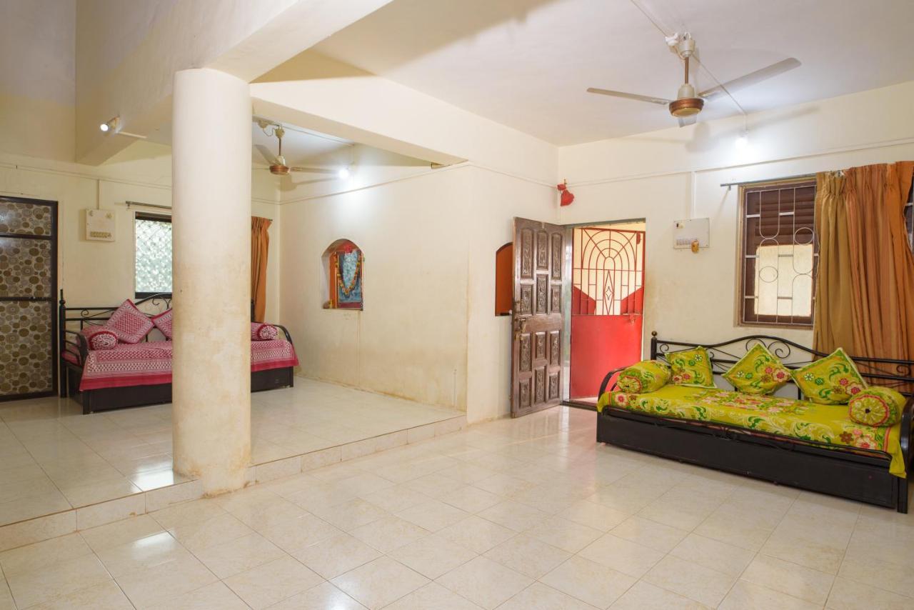 Prajakta Rest House Alībāg Esterno foto
