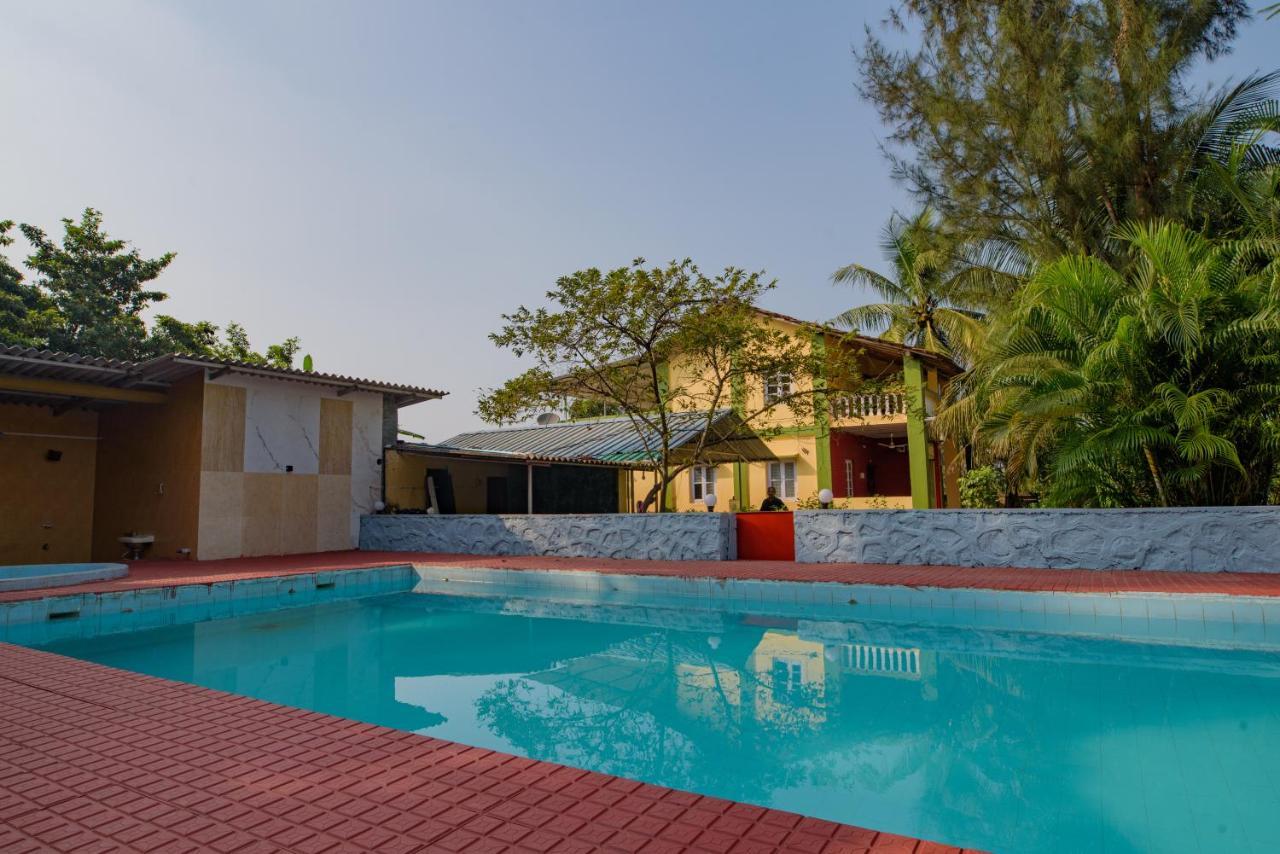 Prajakta Rest House Alībāg Esterno foto